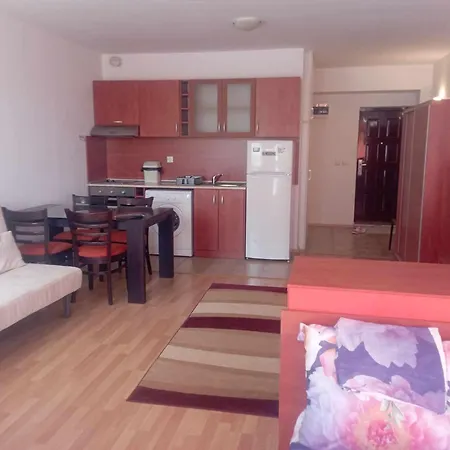 ками Къща за гости Бяла