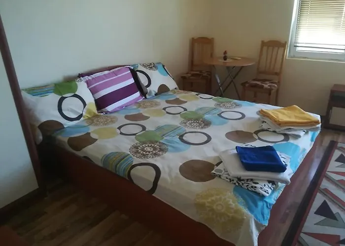 ками Къща за гости 3*